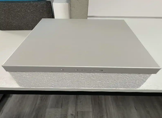 金屬保溫裝飾一體板